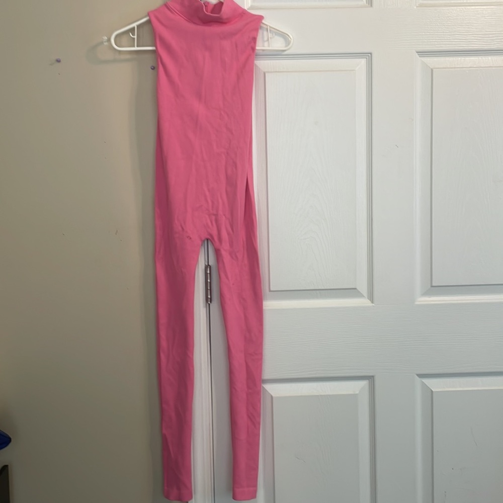 Pink jumpsuit - Picture 3 of 5